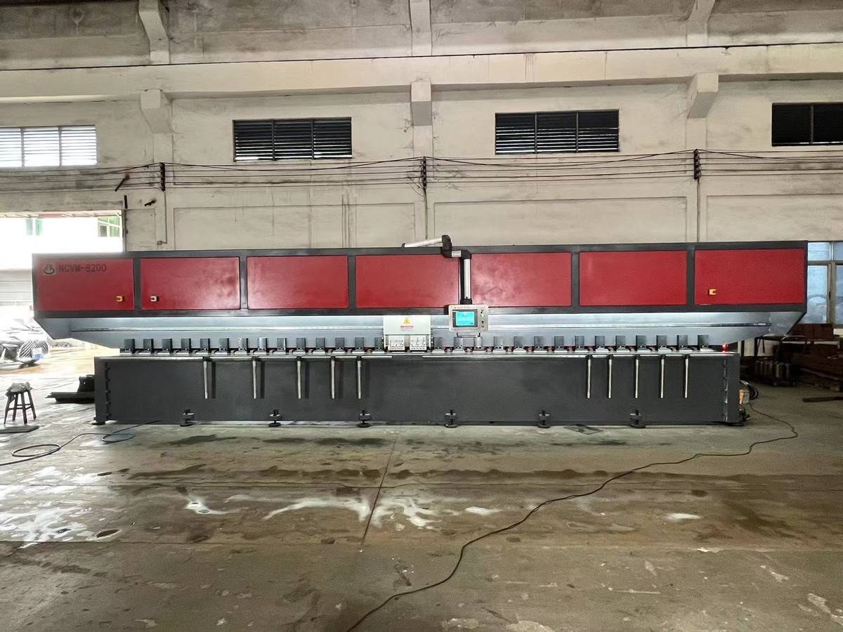 豐科機(jī)械復(fù)合式雙刀頭刨槽機(jī)：雙刀頭設(shè)計(jì)，24H高效穩(wěn)定作業(yè) ? 